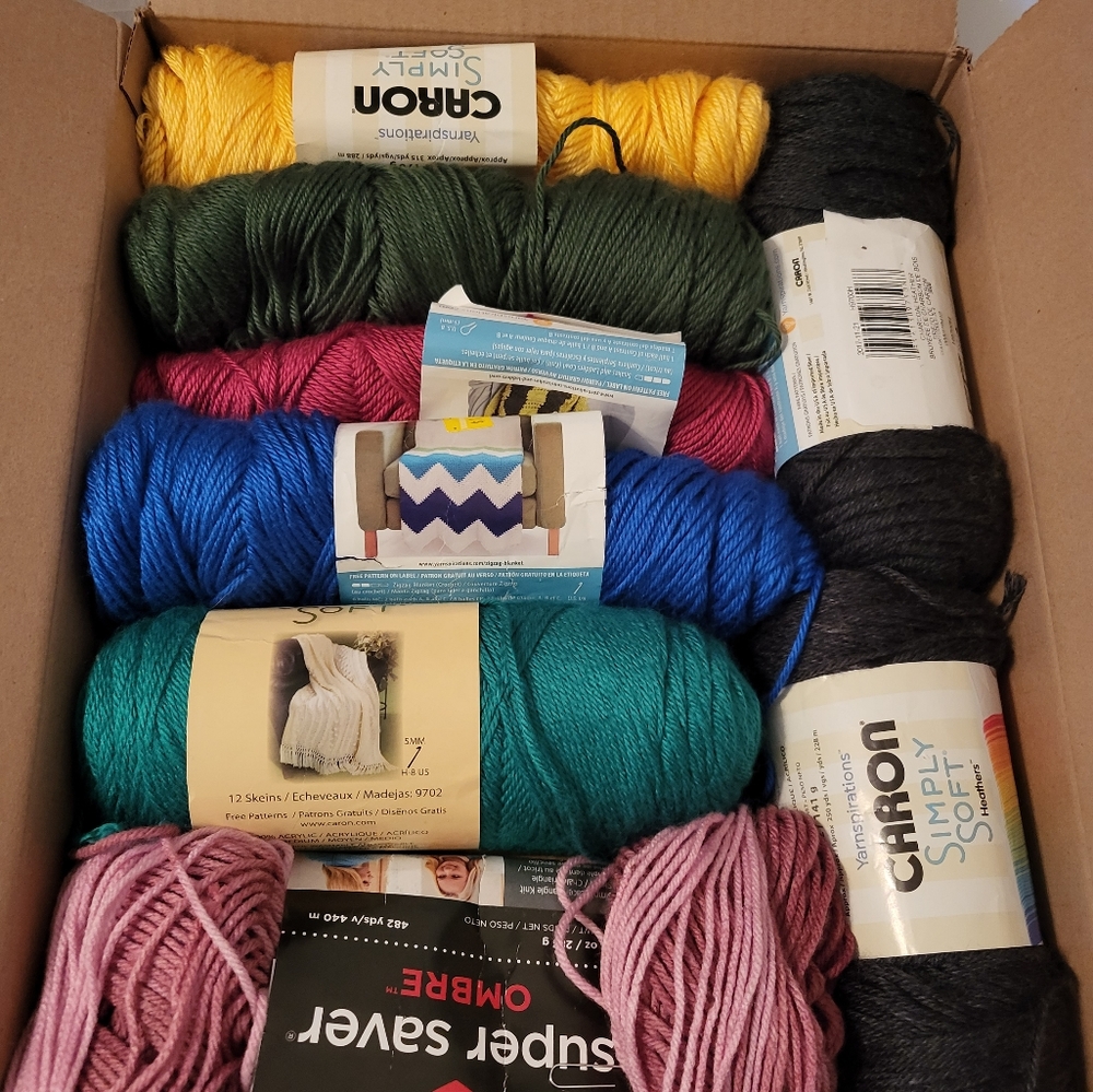 Box unused yarn